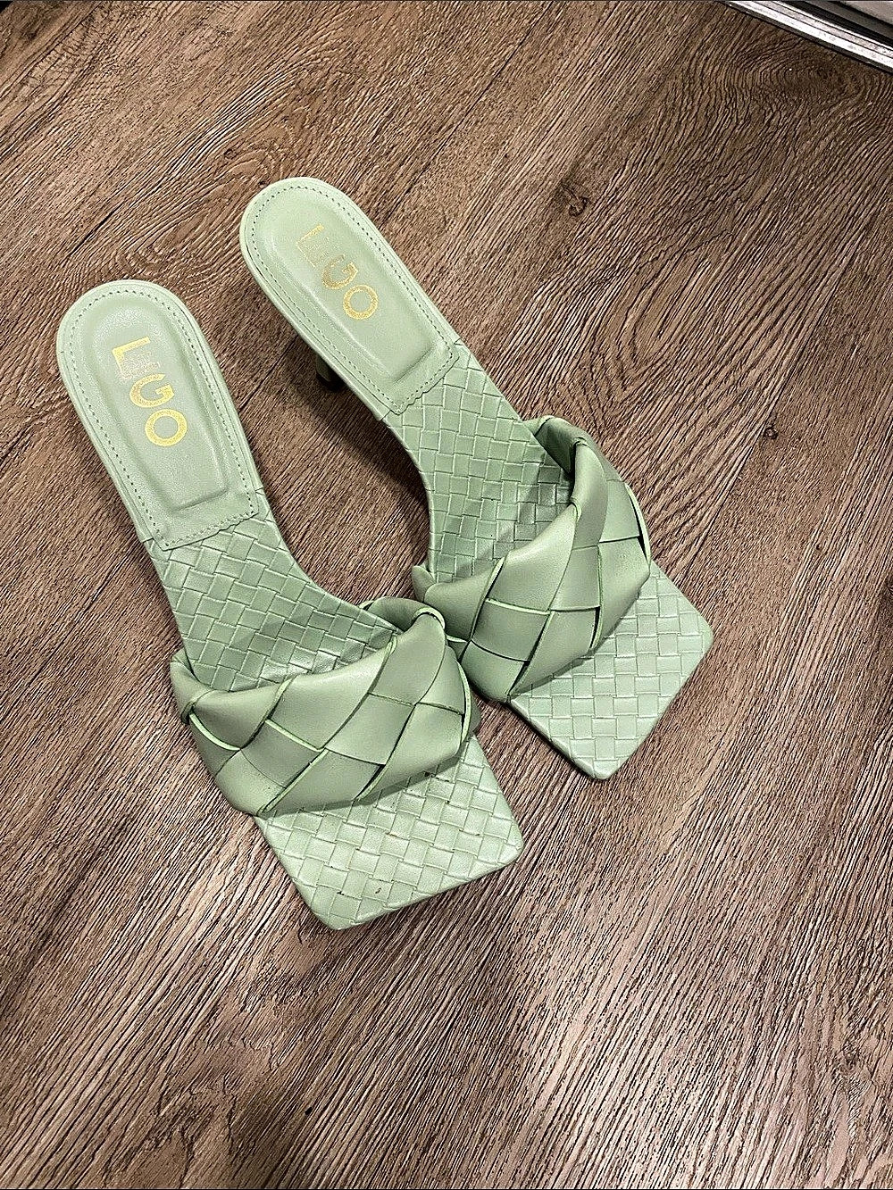 EGO Woven Strappy Heels in Sea Foam Green Size 11
